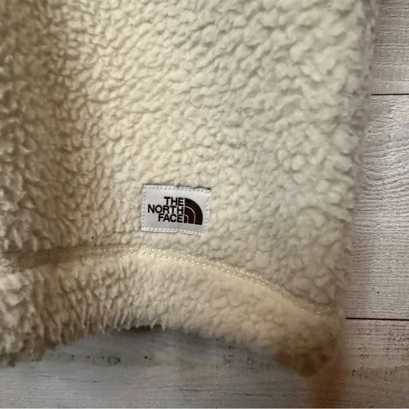 The North Face Women's Cragmont Fleece Coat - Picture 5 of 12